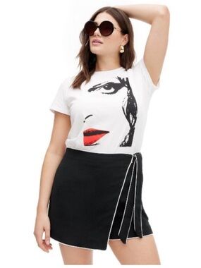 Diane Von Furstenberg Black Mini Wrap Skirt with White Trim